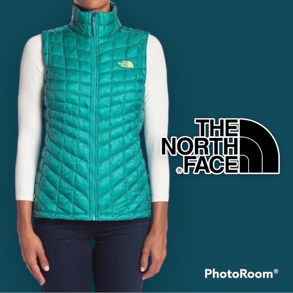The North Face Turqoise Quilted Vest - Picture 1 of 8
